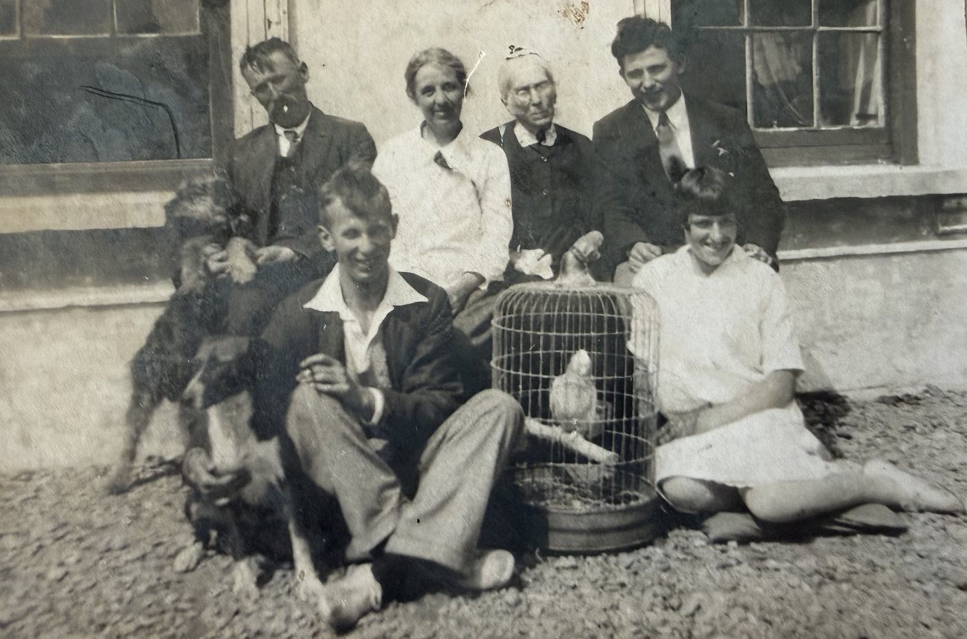 The Jones Family, c. 1910. Image from the Damery family album