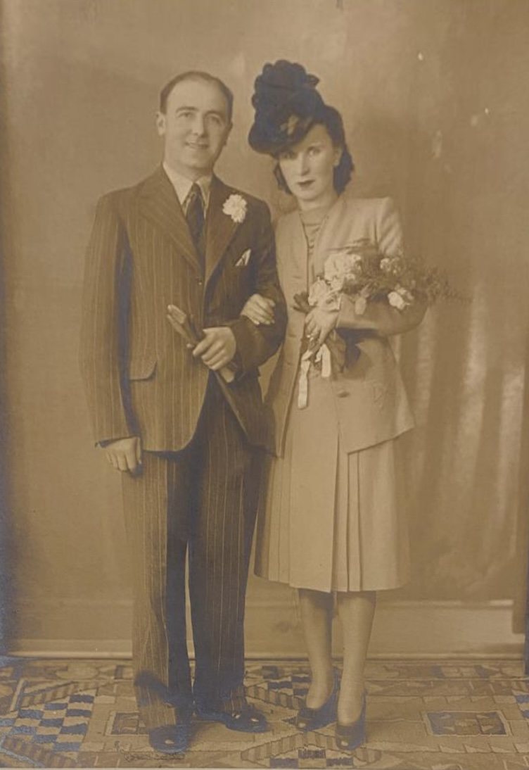 John Francis Elliott and Nora Bowdren. Image from Noreen Seward (nee Elliott)