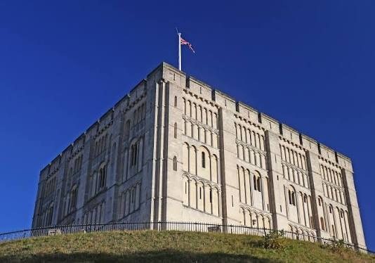Norwich Castle: the stone keep that replaced the castle Emma FitzOsbern, weeks married, held against the king's army through the three-month siege of 1075. Image: Wikimedia Commons